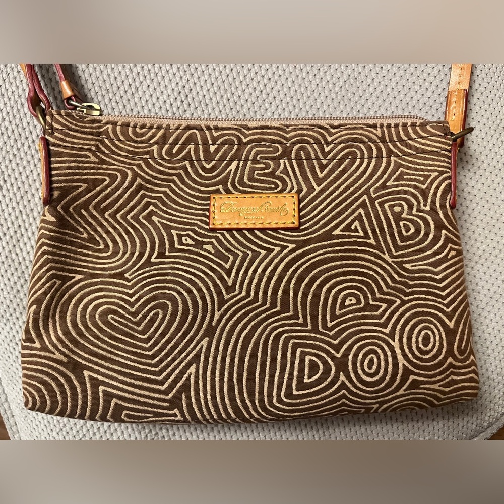 Dooney and Bourke Small Brown Graffiti Crossbody Bag, Vintage - Picture 4 of 15